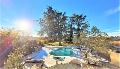 /international/fr/caunes-minervois-languedoc-roussillon-310110414624/