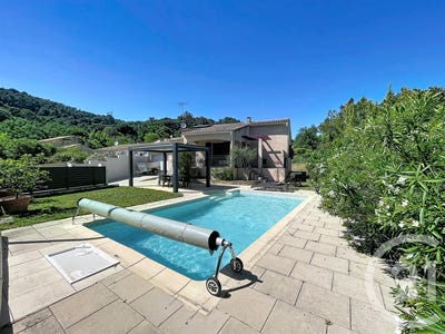 /international/fr/bagnols-sur-ceze-languedoc-roussillon-310108997142/