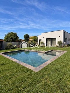/international/fr/cadaujac-aquitaine-310110043888/