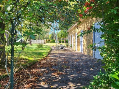 /international/fr/beaumont-du-perigord-aquitaine-310103822426/
