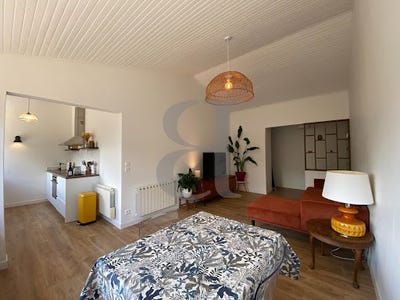 /international/fr/vaison-la-romaine-provence-alpes-cote-d-azur-310100106946/