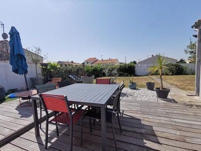 /international/fr/la-jarrie-charente-310100763277/