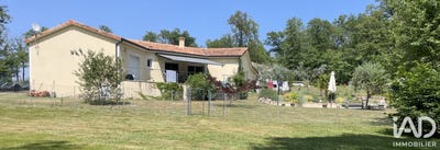 /international/fr/abjat-sur-bandiat-aquitaine-310109017567/