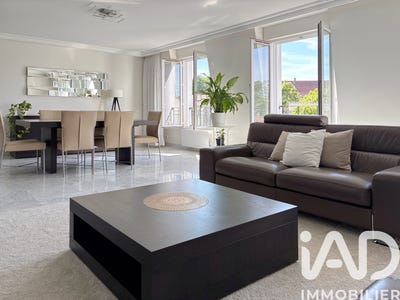 /international/fr/le-raincy-ile-de-france-310108863526/