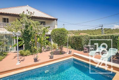 /international/fr/plan-de-cuques-provence-alpes-cote-d-azur-310100859147/?lang=en