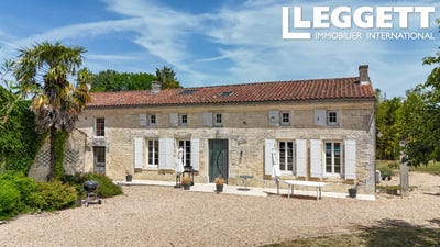 /international/fr/louzignac-charente-310108992207/