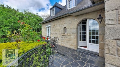 /international/fr/dinan-brittany-310108454289/?lang=de