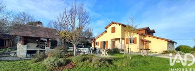 /international/fr/moncaut-aquitaine-310107090465/