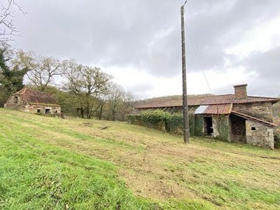 /international/fr/le-bourg-midi-pyrenees-310107299041/