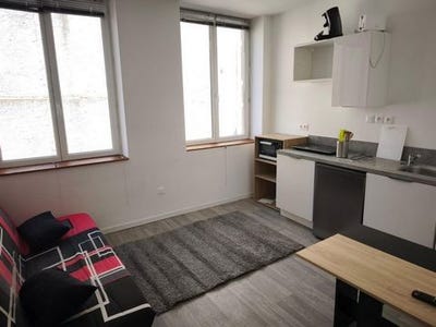 /international/fr/saint-etienne-rhone-310102345323/