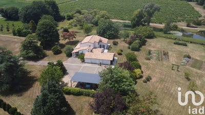 /international/fr/meursac-charente-310096786583/