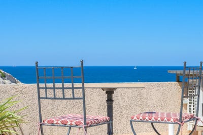 /international/fr/marseille-hh-15881143-marseille-provence-alpes-cote-d-azur-310101469422/?lang=fr