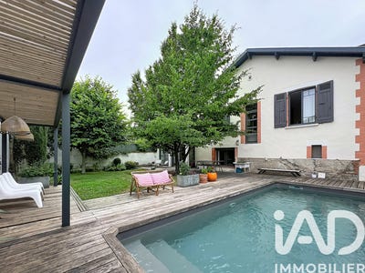 /international/fr/toulouse-midi-pyrenees-310108429313/