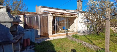 /international/fr/port-des-barques-charente-310106574325/