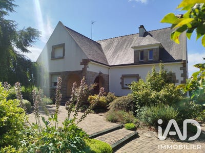 /international/fr/rochefort-en-terre-brittany-310109173560/?lang=it