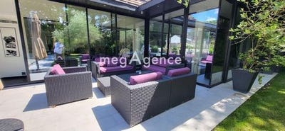 /international/fr/le-plessis-trevise-ile-de-france-310100497168/