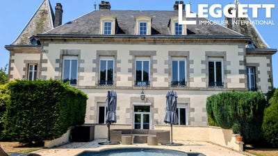 /international/fr/chalus-auvergne-310099944361/?lang=th