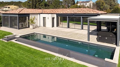/international/fr/carcassonne-languedoc-roussillon-310108406718/
