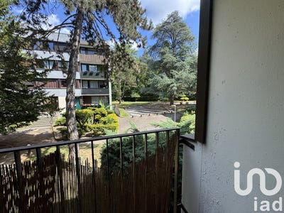 /international/fr/mery-sur-oise-ile-de-france-310100179810/