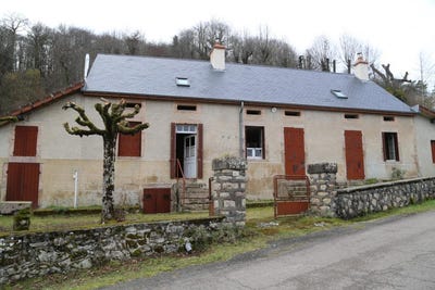 /international/fr/la-comelle-burgundy-310104633002/