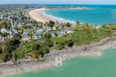 /international/fr/saint-cast-le-guildo-brittany-310107598871/