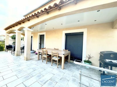 /international/fr/saint-gilles-languedoc-roussillon-310107623937/