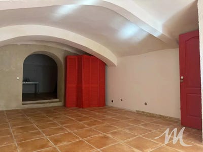 /international/fr/barjols-provence-alpes-cote-d-azur-310107332979/