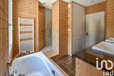 /international/fr/vaulnaveys-le-haut-rhone-310101470511/