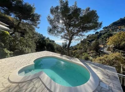 /international/fr/roquebrune-cap-martin-provence-alpes-cote-d-azur-310100763471/