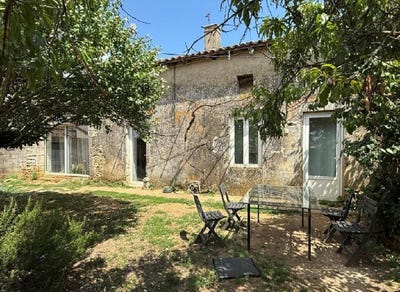 /international/fr/nanteuil-en-vallee-charente-310101326137/?lang=zh-tw