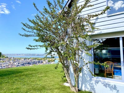 /international/fr/honfleur-la-basse-normandie-310107498281/