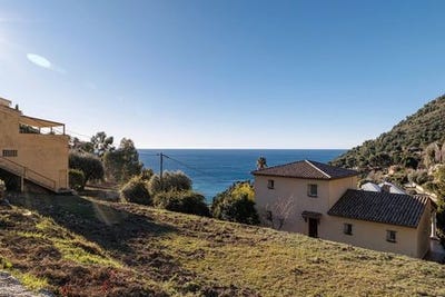 /international/fr/eze-provence-alpes-cote-d-azur-310105007326/