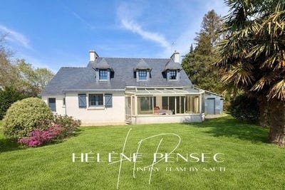 /international/fr/riec-sur-belon-brittany-310103491197/