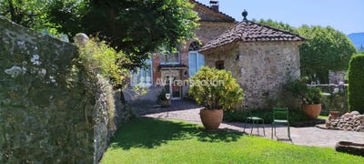 /international/fr/lasalle-languedoc-roussillon-310105824850/