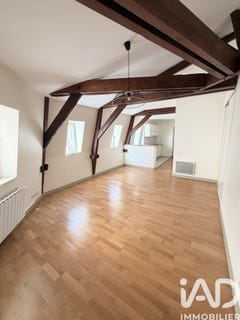 /international/fr/saintes-charente-310106824666/