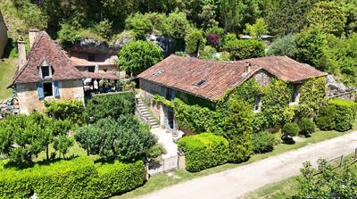 /international/fr/les-eyzies-de-tayac-sireuil-aquitaine-310101335988/