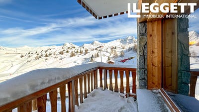 /international/fr/la-plagne-charente-310105069923/