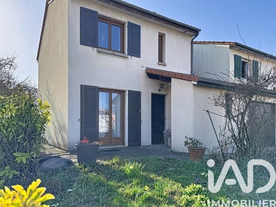 /international/fr/lempdes-auvergne-310106408958/