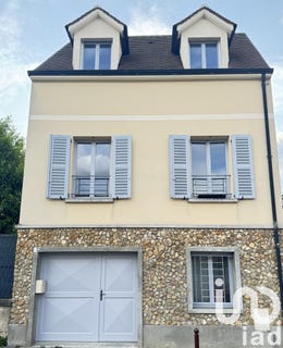 /international/fr/versailles-ile-de-france-310100179576/