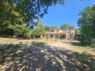 /international/fr/bouchet-rhone-310100761405/
