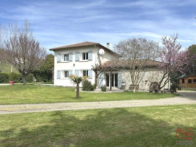 /international/fr/cauzac-aquitaine-310098709472/?lang=en