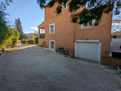 /international/fr/meounes-les-montrieux-provence-alpes-cote-d-azur-120096839063/