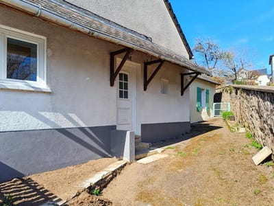 /international/fr/chateau-chinon-ville-burgundy-310108035910/
