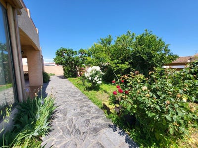 /international/fr/vias-languedoc-roussillon-310099951102/?lang=zh-tw