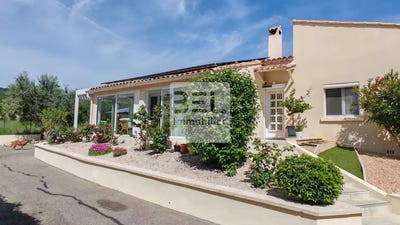 /international/fr/vinsobres-rhone-310107566241/