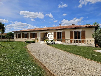 /international/fr/burie-charente-310107743633/?lang=th
