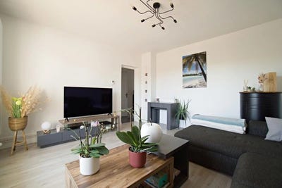 /international/fr/neuville-sur-saone-rhone-310101019199/