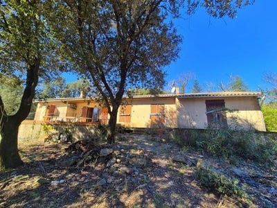 /international/fr/olargues-languedoc-roussillon-310106689523/