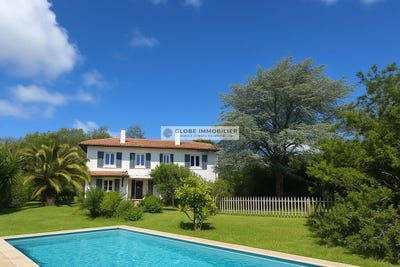 /international/fr/guethary-aquitaine-310099846812/?lang=zh-cn