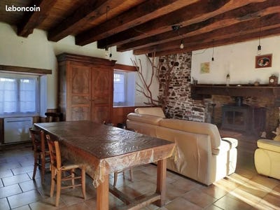 /international/fr/saint-paul-la-roche-aquitaine-310101472031/